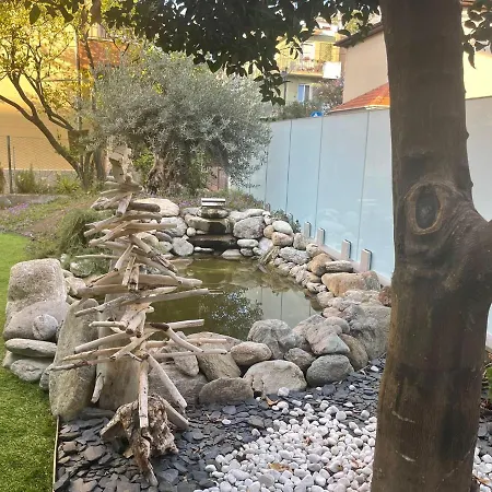 Konukevi Albero Della 4*