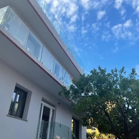 Albero Della 4* Spotorno