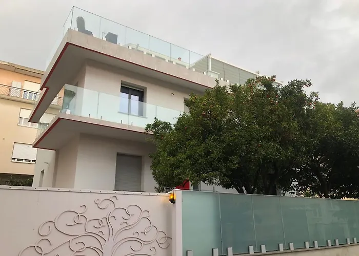 Albero Della 4* Споторно