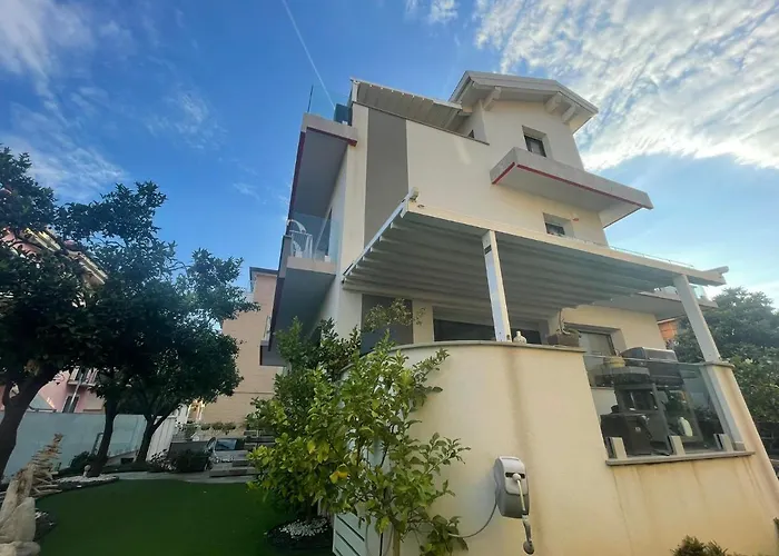 Albero Della Споторно